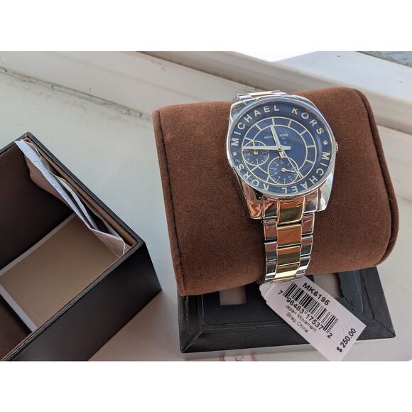 NWT Michael Kors MK6195 Chronograph Watch Two-Tone Silver Gold NIB - Picture 6 of 6